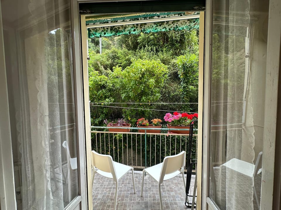 stanza centrale Vacation rental in Genoa
