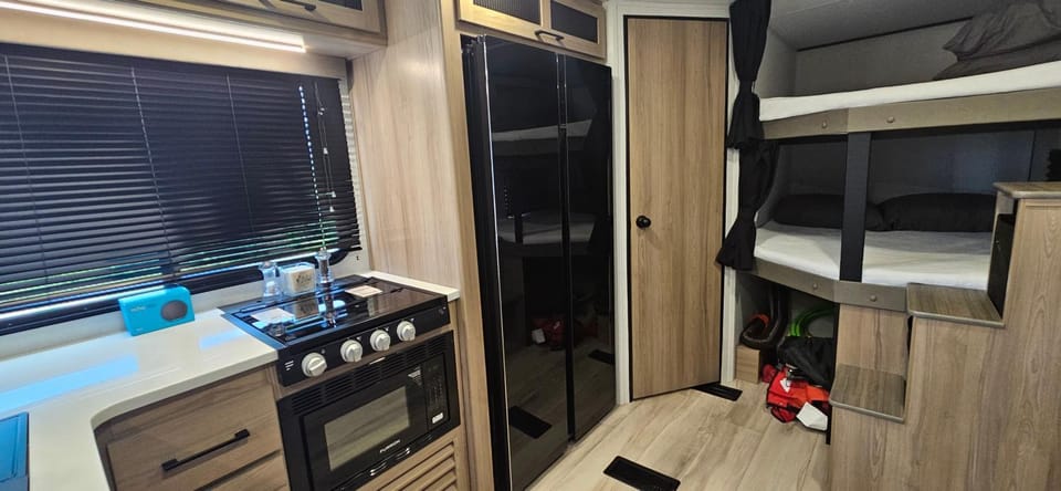 bunk bed, kitchen