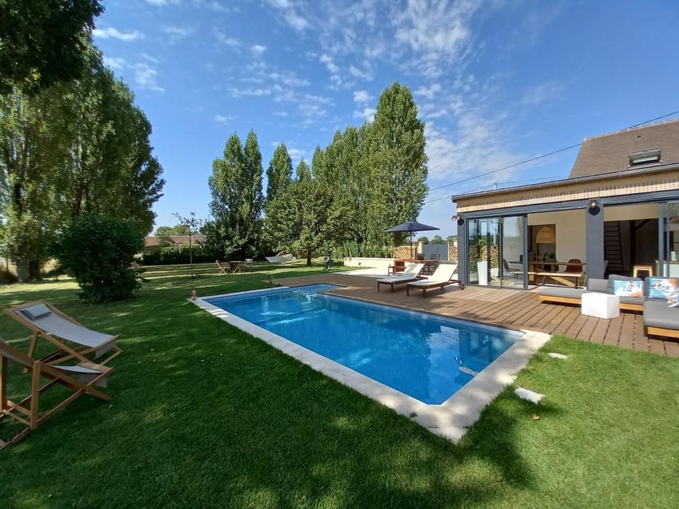 Balcony/Terrace, Swimming pool