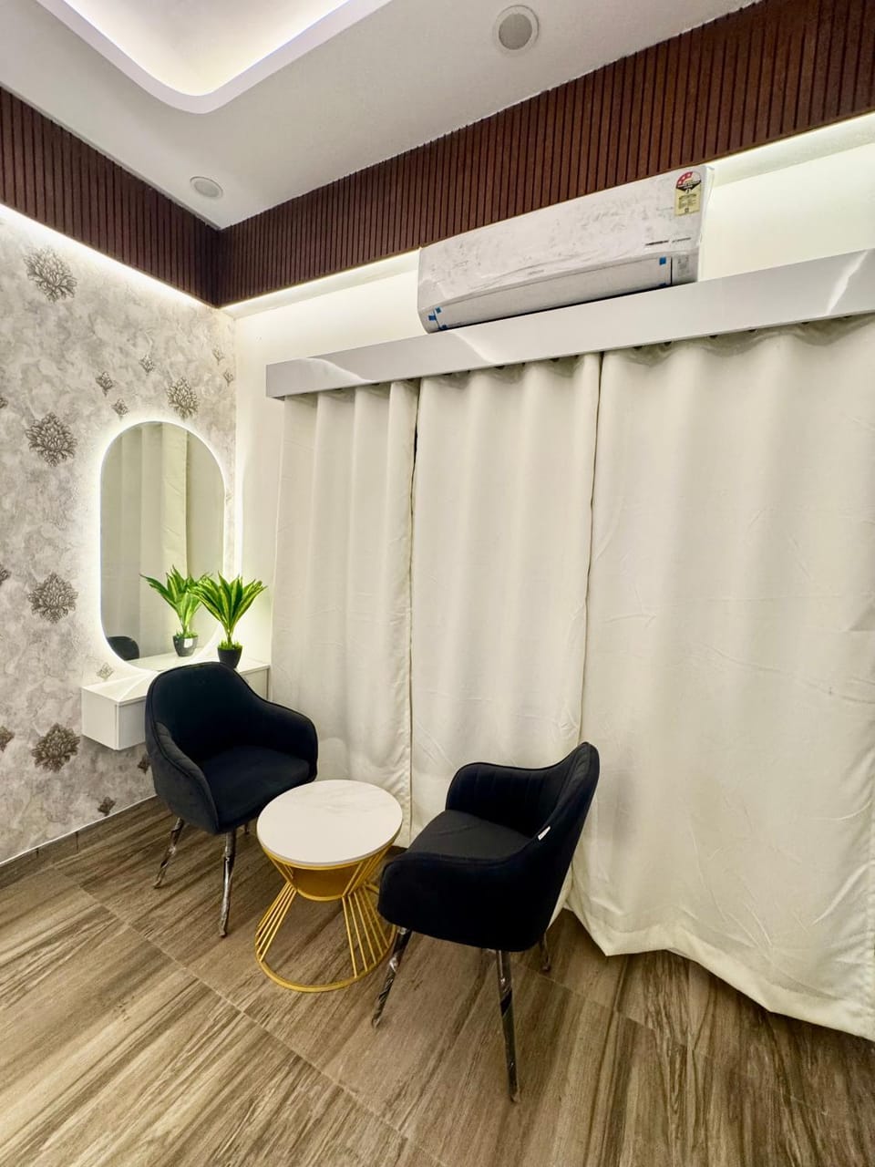 Lazy couch Apartment in Haryana