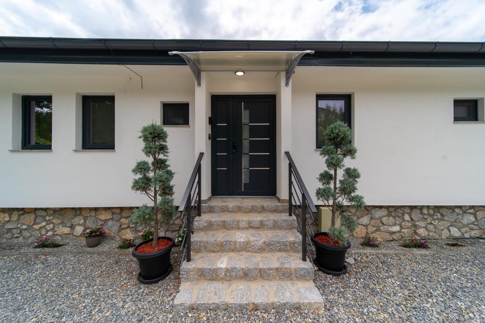 Wine House Churilo Apartment in Municipality of Ohrid, North Macedonia