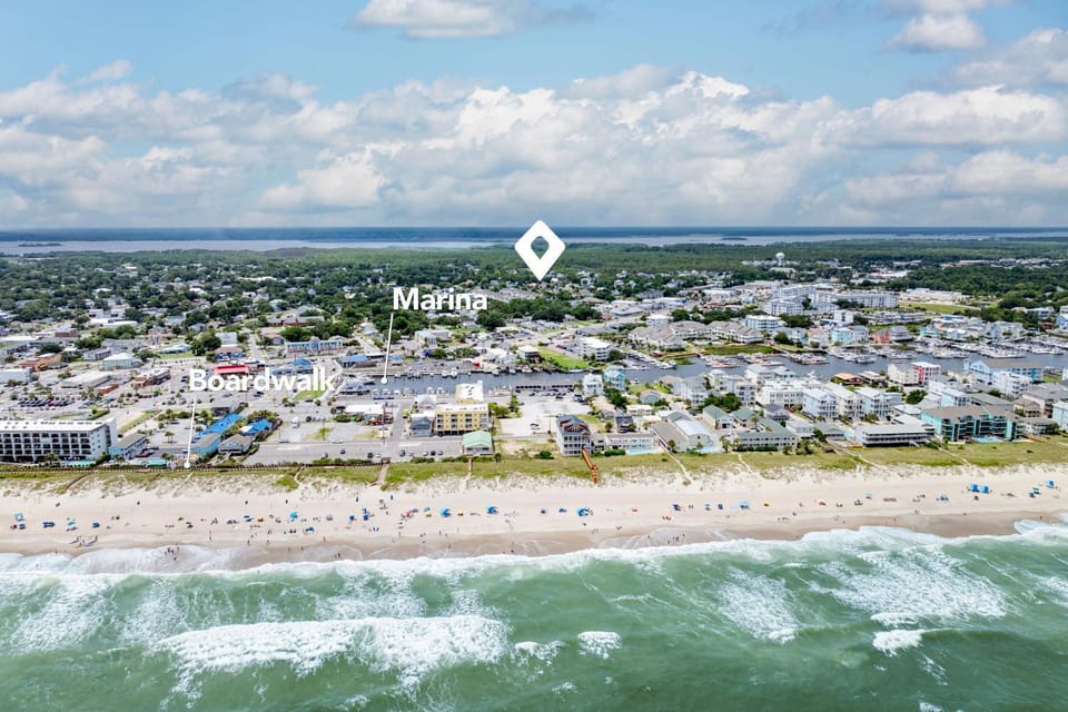 Property building, Neighbourhood, Bird's eye view, Location