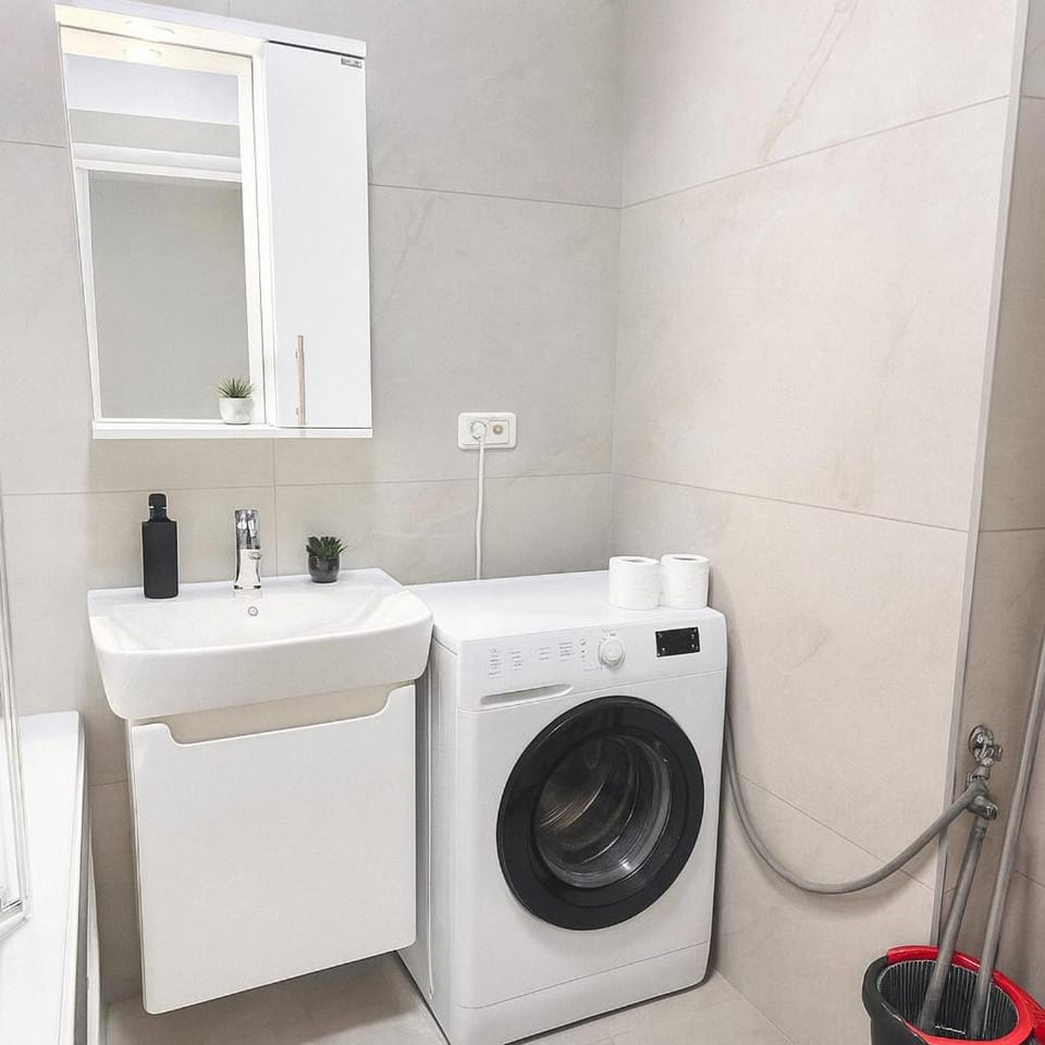 Apartment in Sector 5 near Unirii City Center - 1019 Apartment in Bucharest