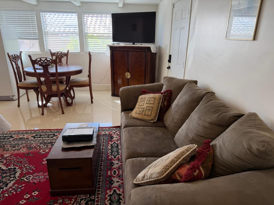 La Jolla private Studio Apartment in La Jolla