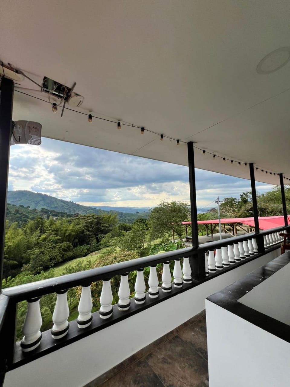 Balcony/Terrace, Mountain view