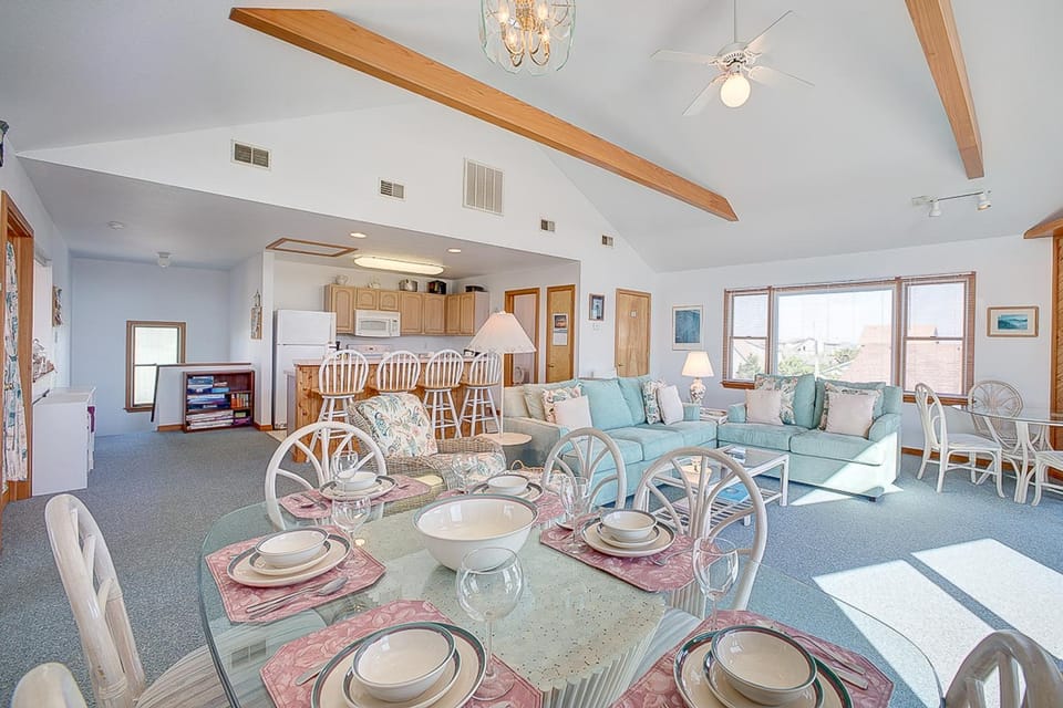 AV371 Ocean Haus 371 House in Avon