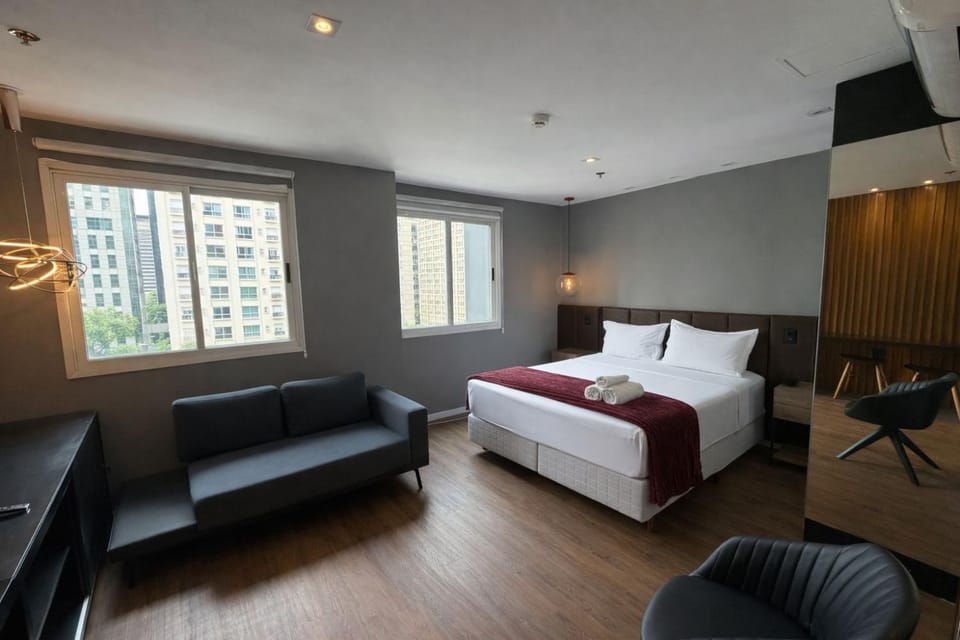 Hotel Luxuoso Paulista Jardins com garagem ar piscina 906 Apartment in Sao Paulo City