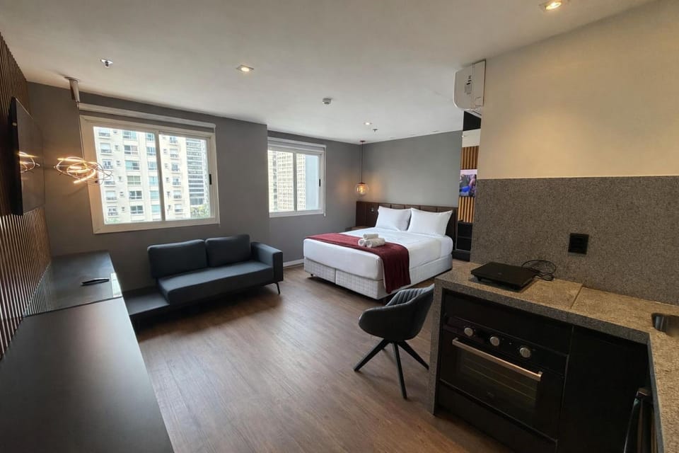 Hotel Luxuoso Paulista Jardins com garagem ar piscina 906 Apartment in Sao Paulo City