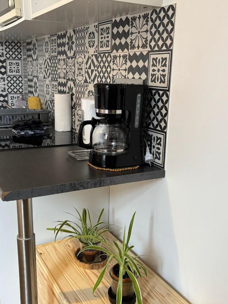 Coffee/tea facilities, Kitchen or kitchenette, toaster