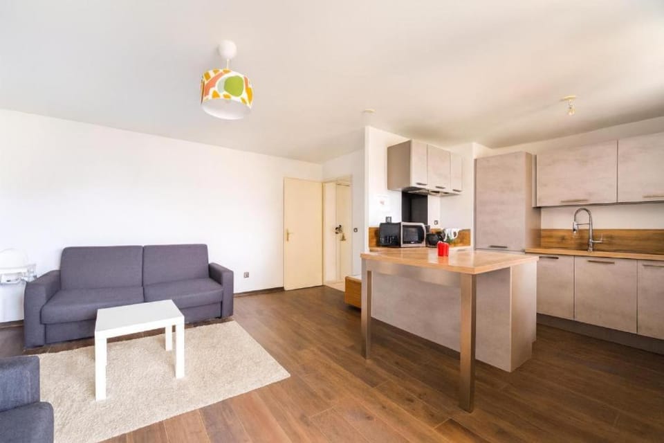 Appartement 6 personnes - Proche Disneyland & Gare Apartment in Bussy-Saint-Georges