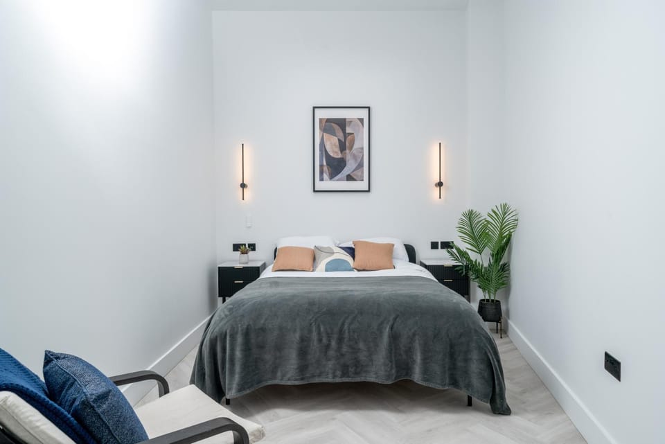 Bed, Bedroom