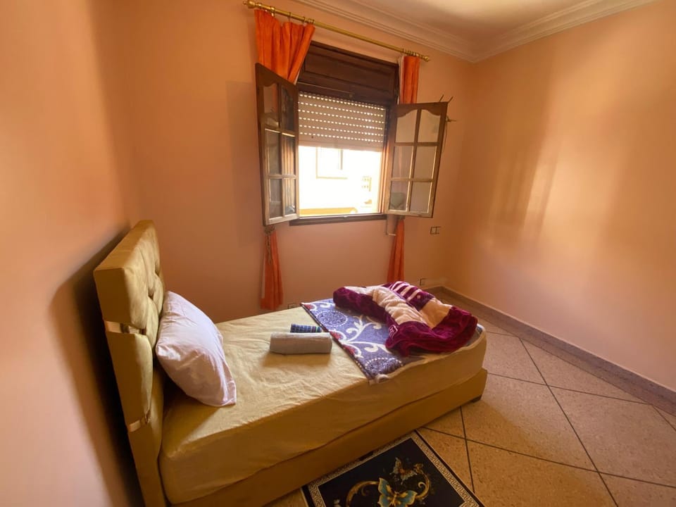 Modern 2-Bedroom Apartment with 2BR - Quiet View & Prime Location Apartment in Morocco