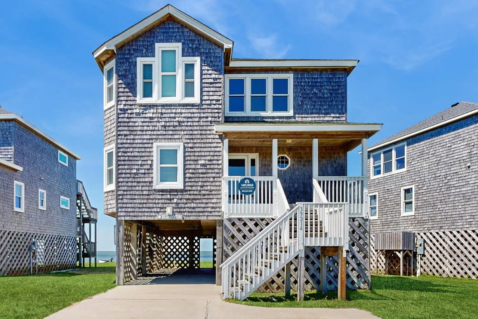 AVIC11 Island Star #11-I House in Avon