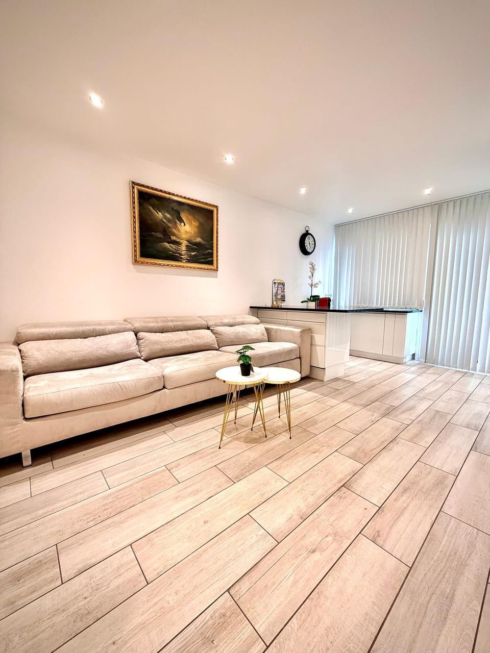 Luxury Cannes Suite Terrace Walk to Palais Apartment in Cannes