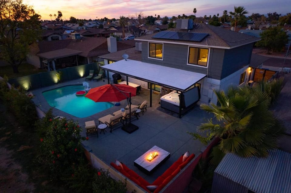 Property building, Swimming pool