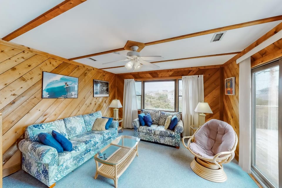 AVKS150 Offshore #50-1 House in Avon