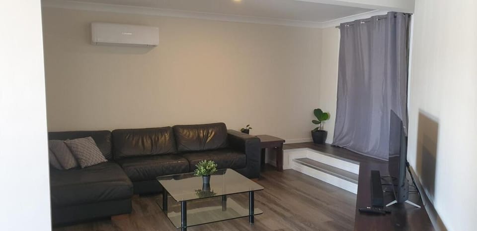Gympie Townhouse Apartment in Gympie