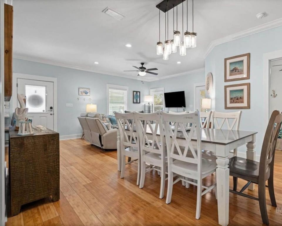 Decorative detail, Dining area