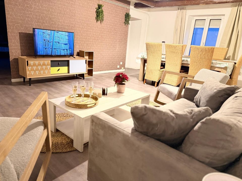 Grand T4 et ambiance familiale Apartment in Grand Est