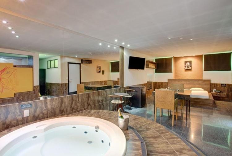 Mont Blanc Motel Love hotel in Goiania