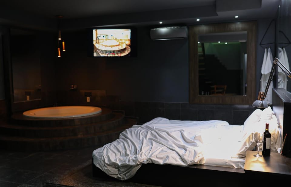 Mont Blanc Motel Love hotel in Goiania