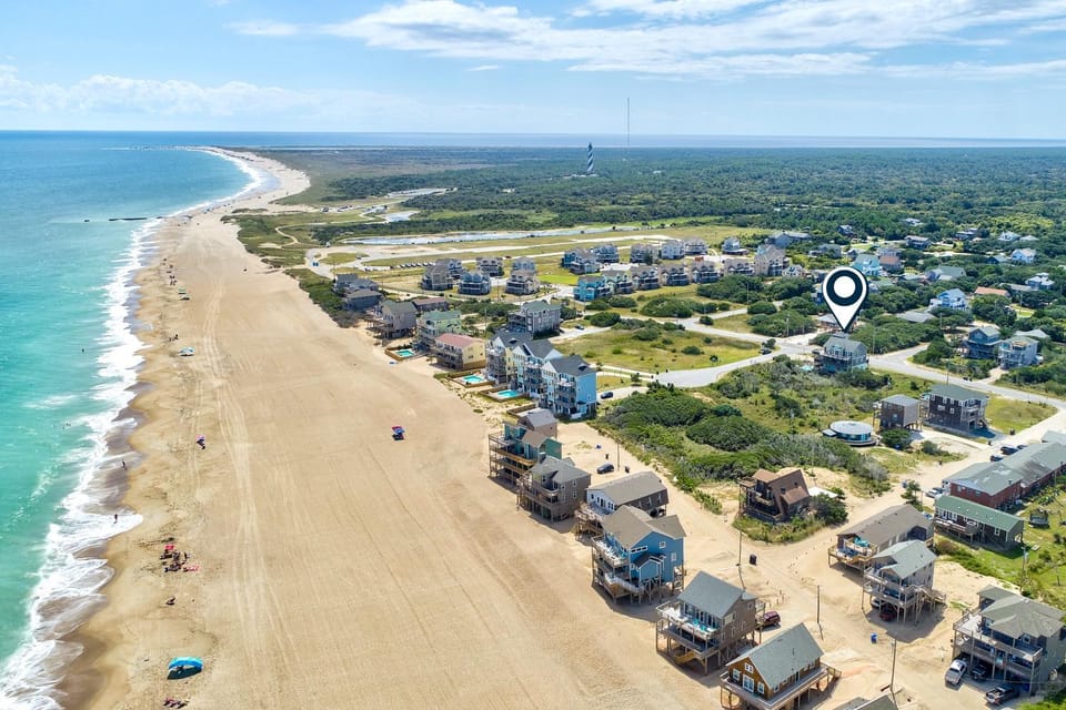 BX460 Hatteras Station House in Buxton