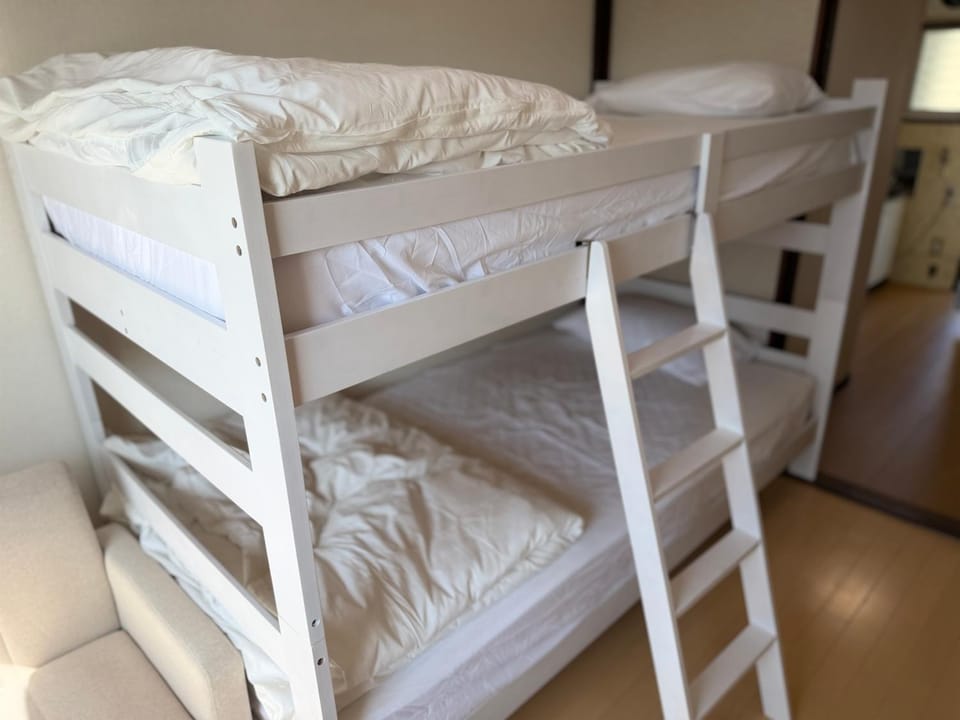 bunk bed