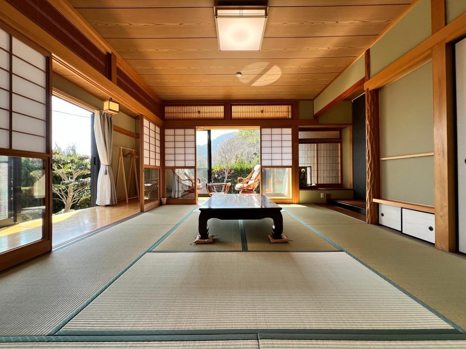Beachfront Irori Villa in Japan
