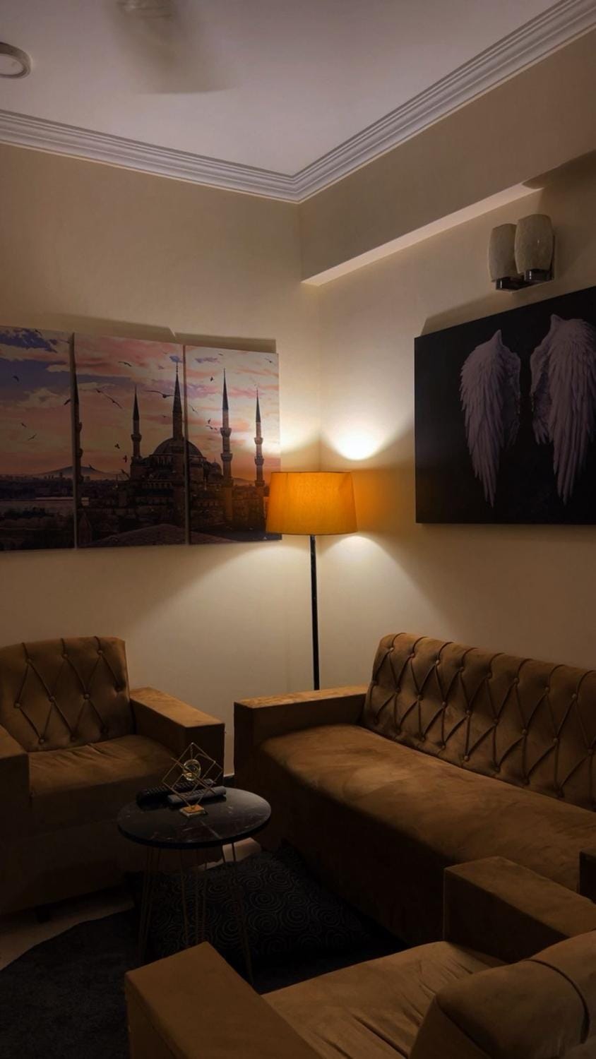 Lucky 1bed E11 Apartment in Islamabad