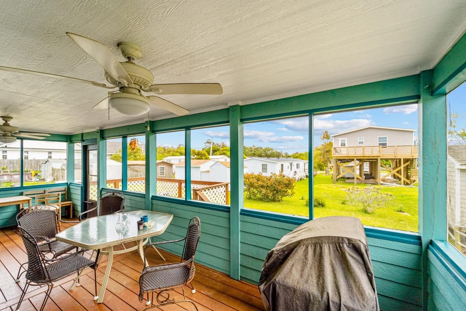 FO09 Catch 'n' Cook Cottage House in Frisco