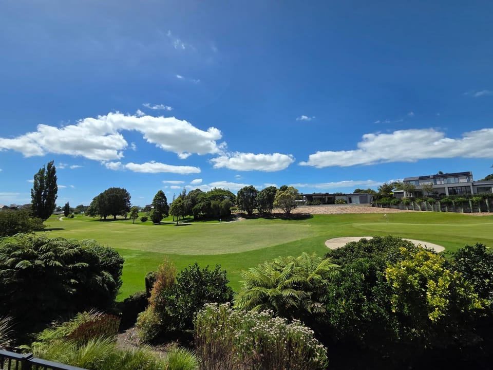 Links View Retreat Bed and Breakfast in Bay Of Plenty