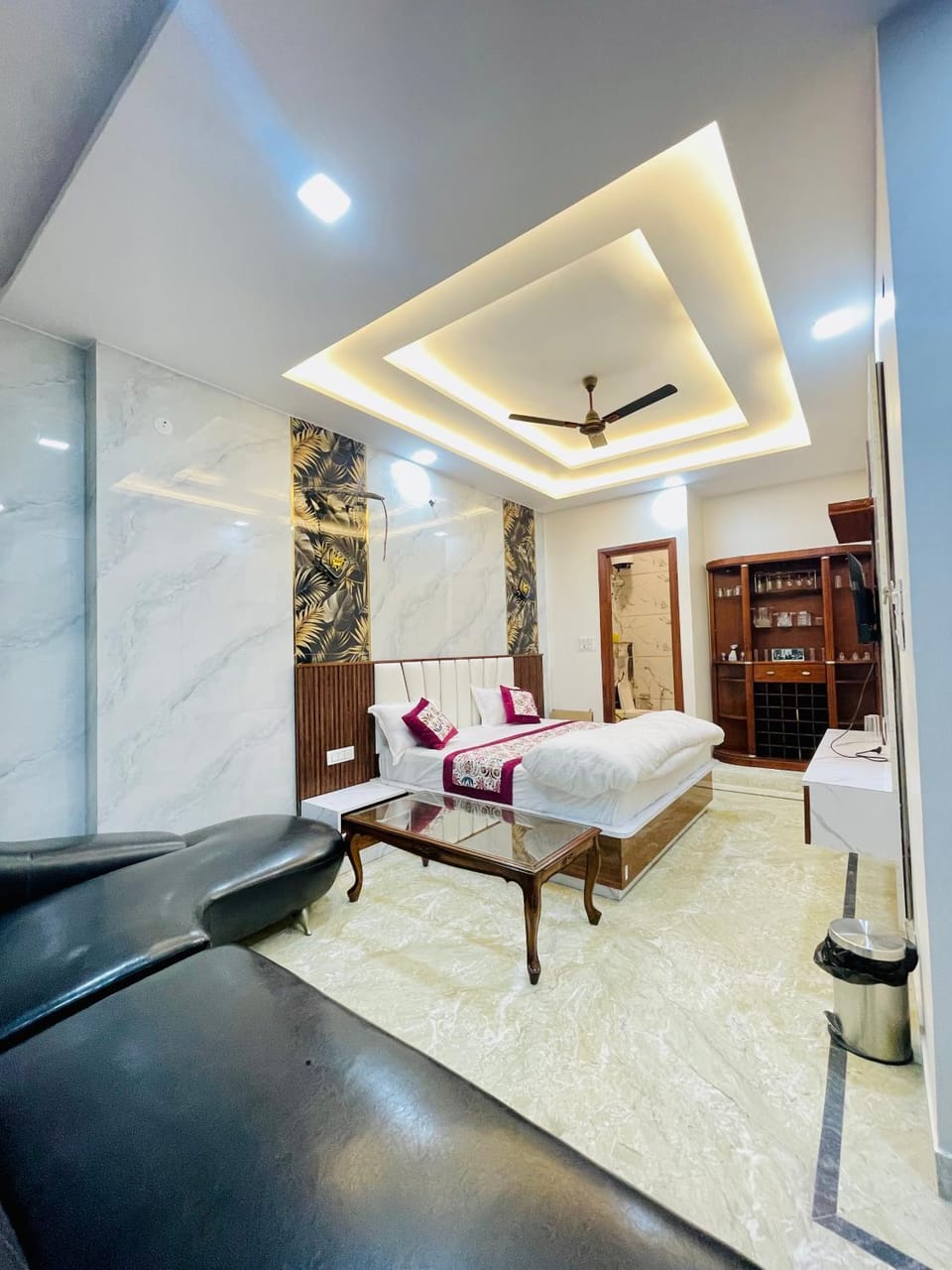 Royal guest house Hotel in Delhi