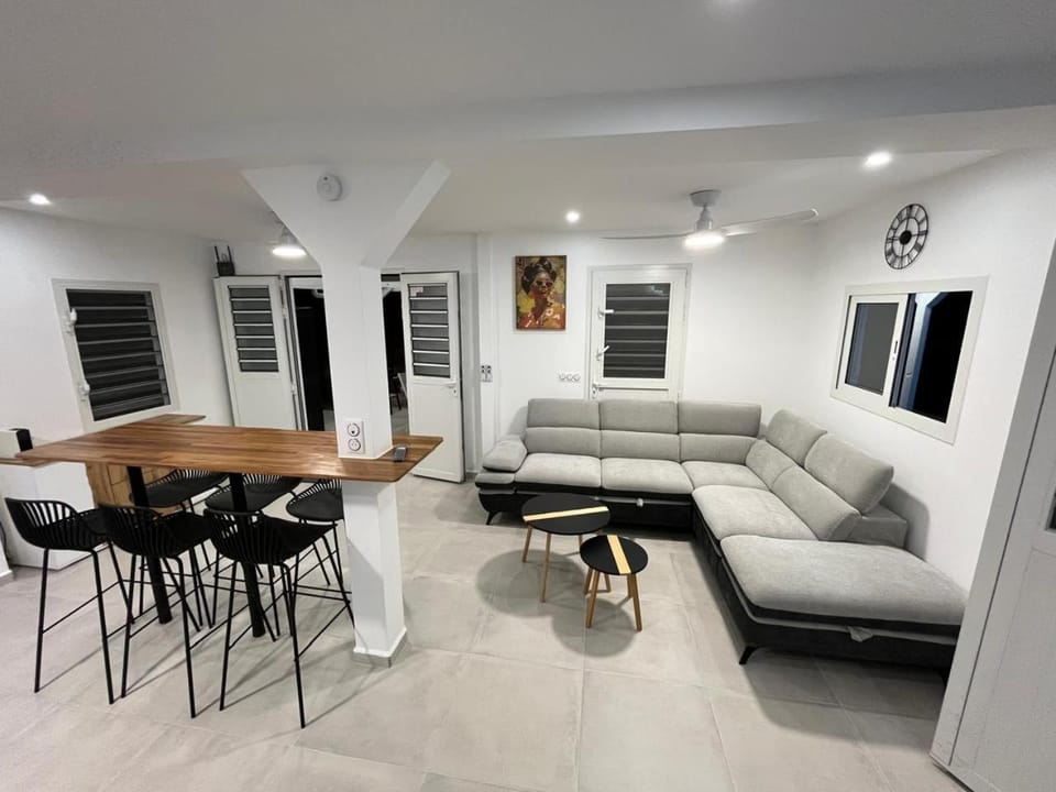 Communal lounge/ TV room, Living room, Lounge or bar, Seating area