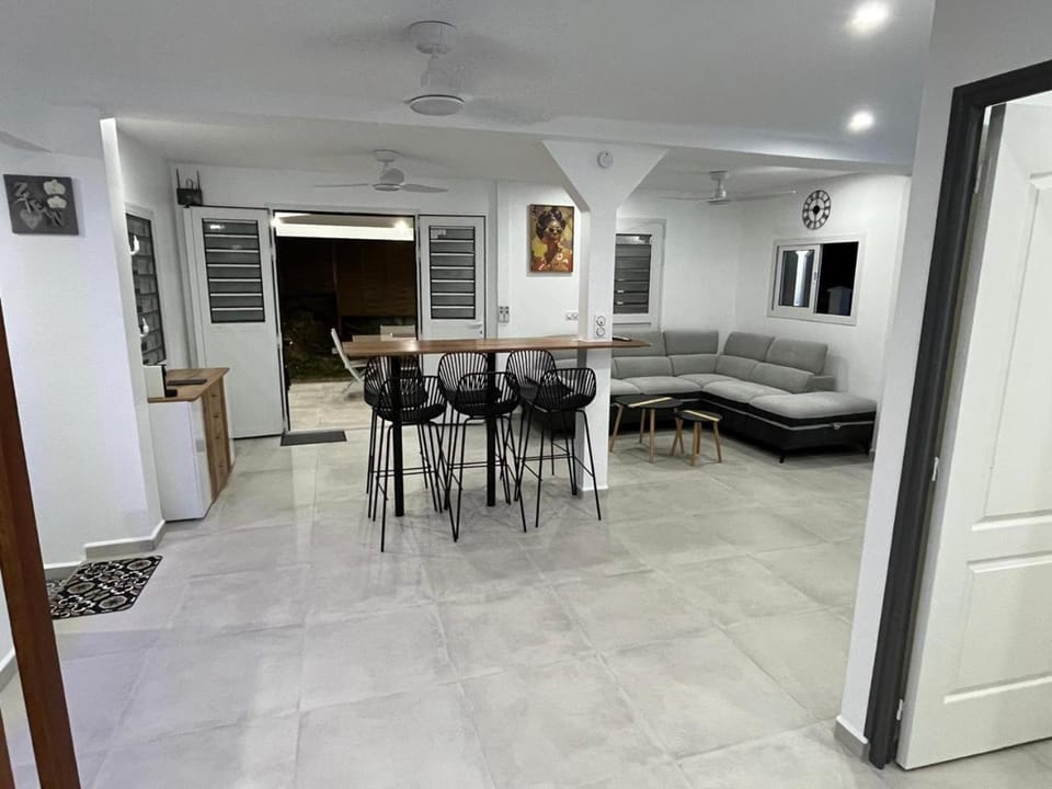 Communal lounge/ TV room, Living room, Lounge or bar, Seating area
