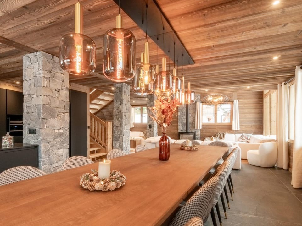 Chalet Luxueux aux Gets avec Jacuzzi et Sauna, Animaux Bienvenus - FR-1-671-331 Chalet in Les Gets