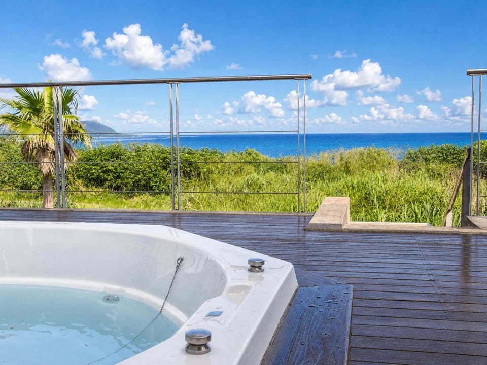 Bathroom, Bath