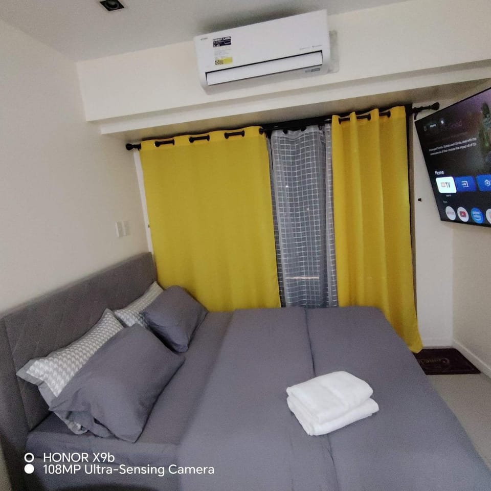 Sozy Cozy Knightsbridge Residences 1 Apartment in Mandaluyong