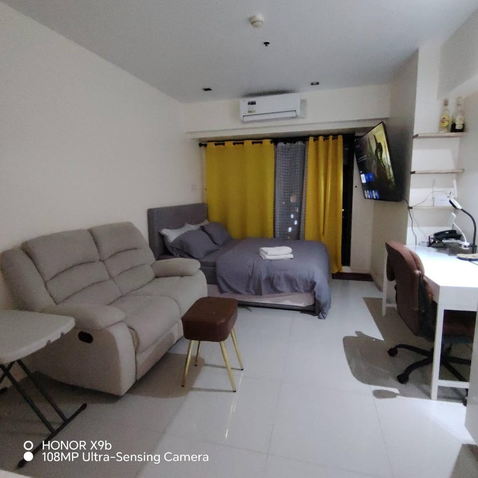 Sozy Cozy Knightsbridge Residences 1 Apartment in Mandaluyong