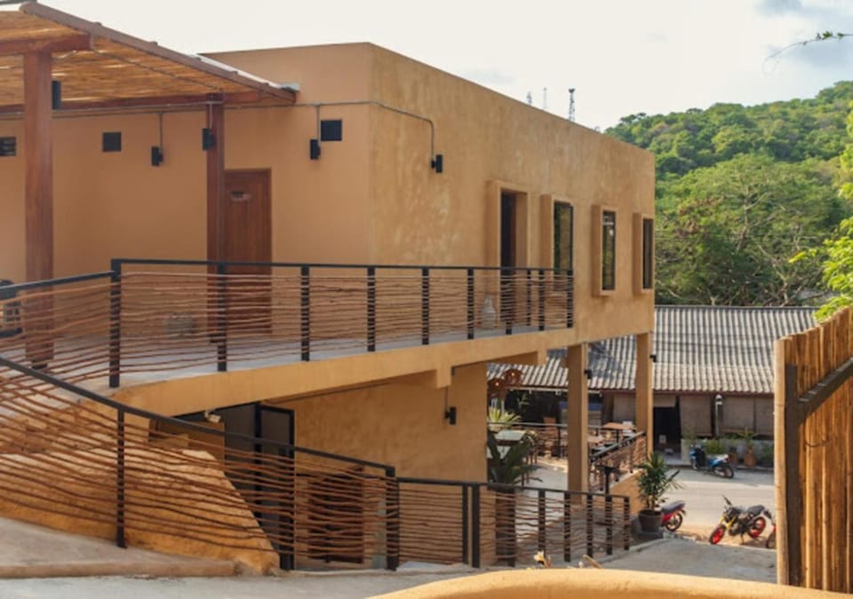 Property building, View (from property/room), Balcony/Terrace