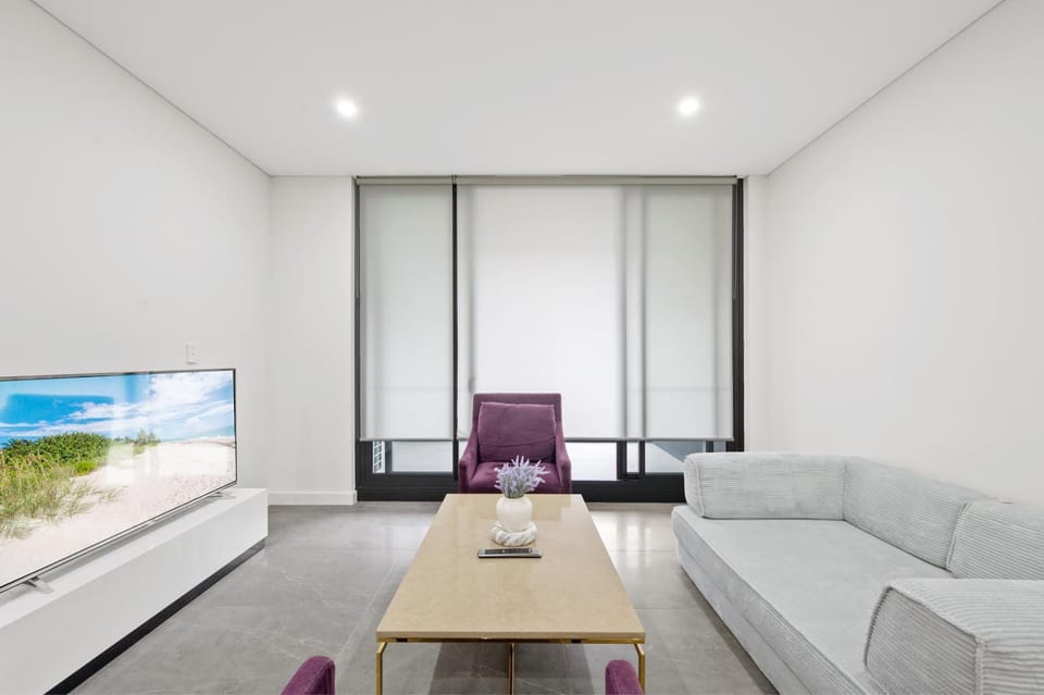 SOP 82 Stylish and Cozy Two-Bedroom Apt Apartment in Lidcombe