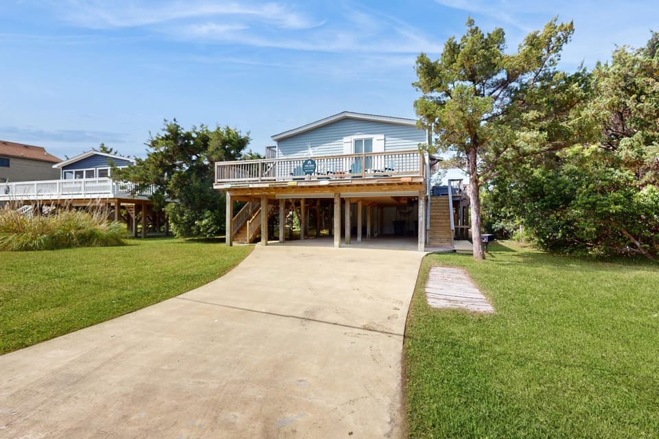 FO359 Don't Worry Beach Happy House in Frisco