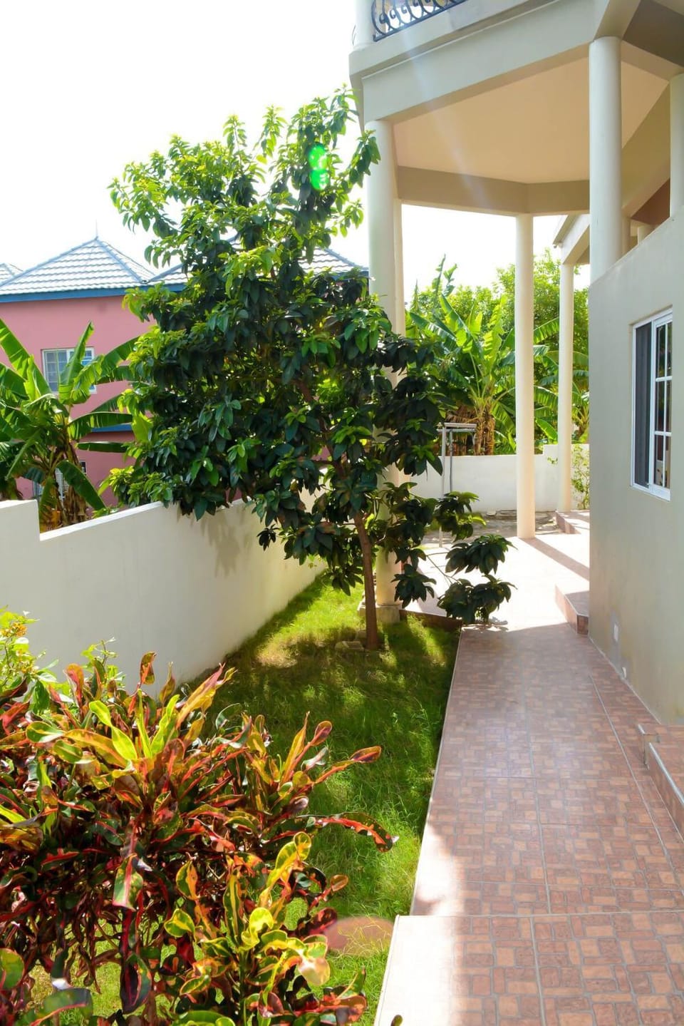 Winter Escape with Seaview - Private Balcony & Fast WiFi Villa in Runaway Bay