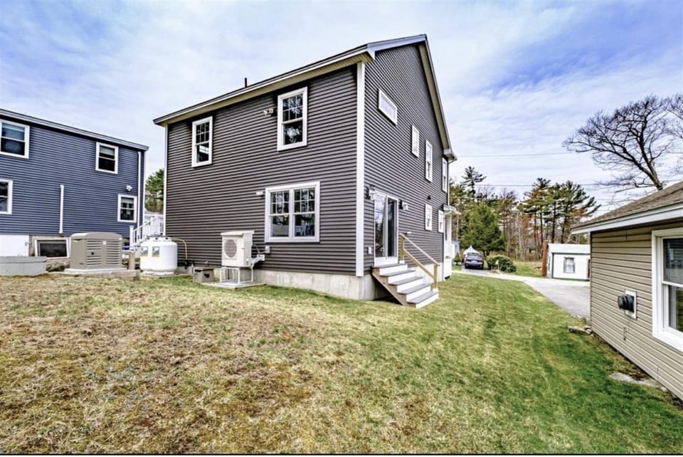 COVE OVERLOOK LIMIT 6 villa Villa in Sebago Lake