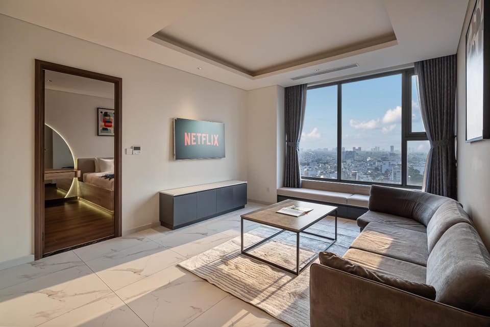 The Kieu Suites with Free Gym and Pool Apartment in Ho Chi Minh City