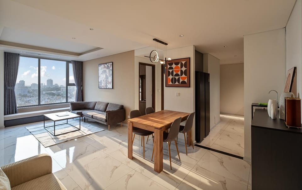 The Kieu Suites with Free Gym and Pool Apartment in Ho Chi Minh City