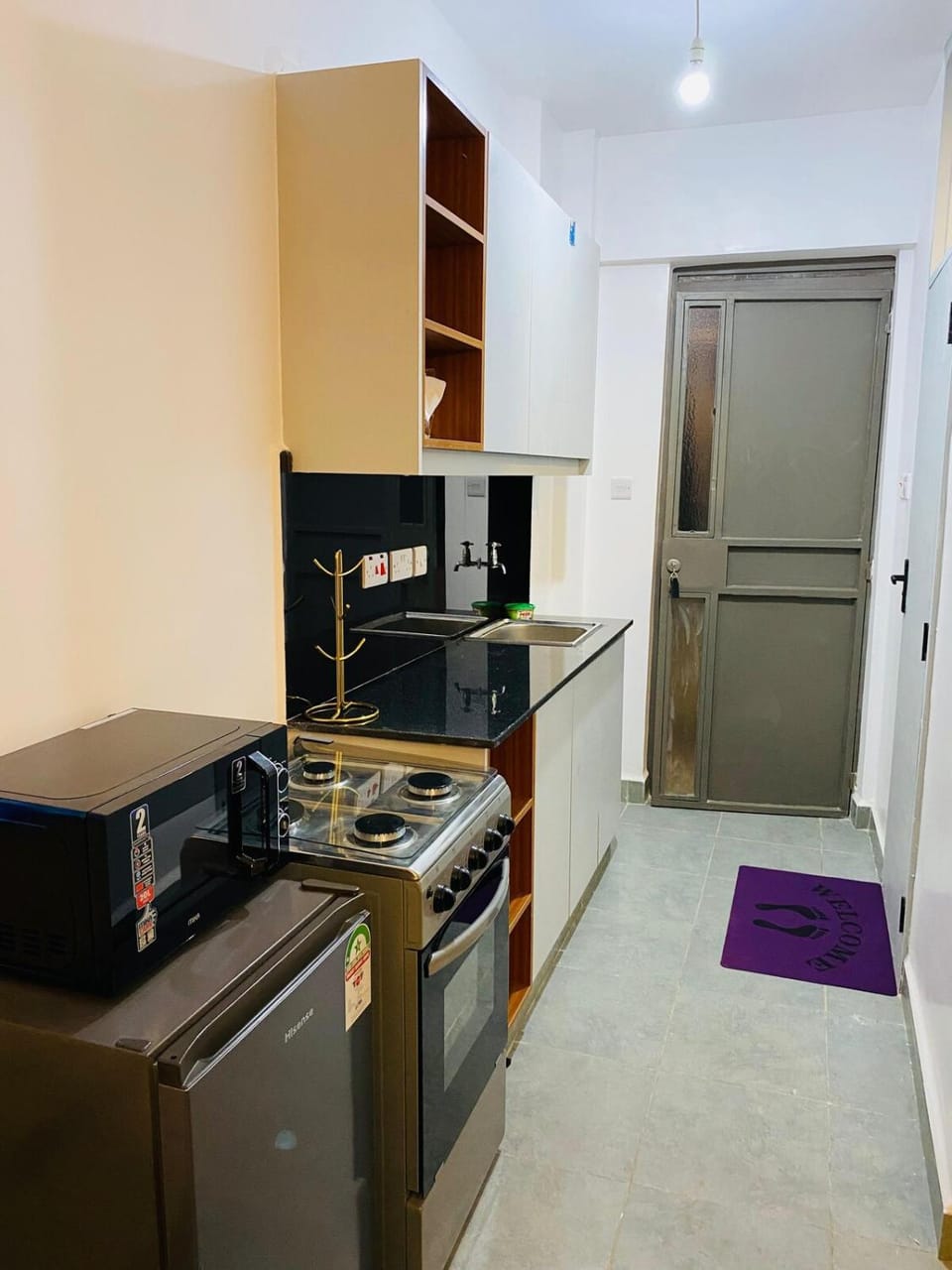 Kitchen or kitchenette, stove