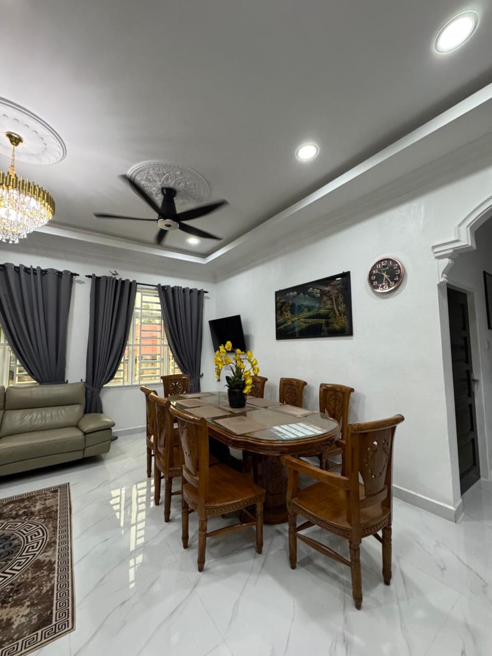 Medina Homestay Jelawat Spacious 3 Bedrooms House in Malaysia