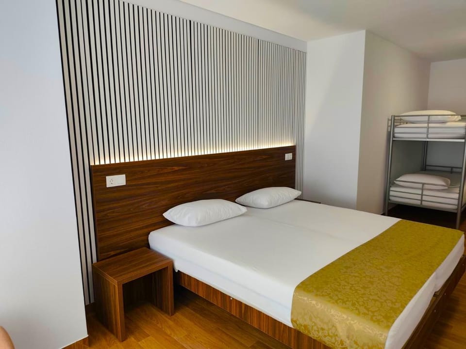 Hotel Amstar Simeria Hotel in Romania