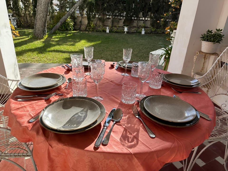 Dining area, Garden view