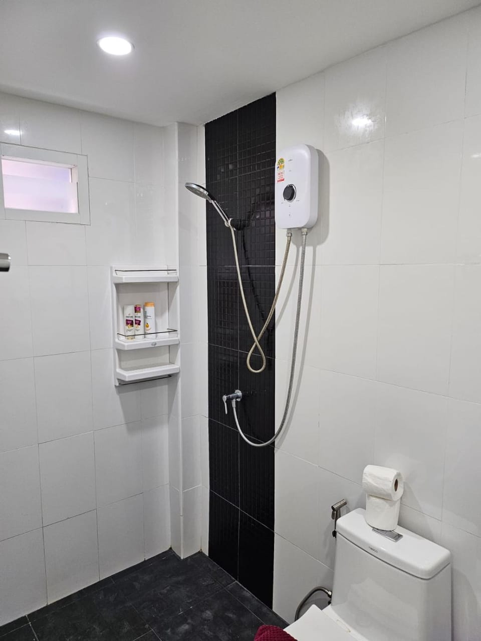 Large 1 Bedroom Apt Sleeps 4, Close to Beach - RM 2 Apartment in Choeng Thale